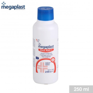 Eau Oxygéné Stabilisé 12 Vol. 3,5 % Contenance 250 ml Désinfectant Antiseptique Marque MEGAPLAST